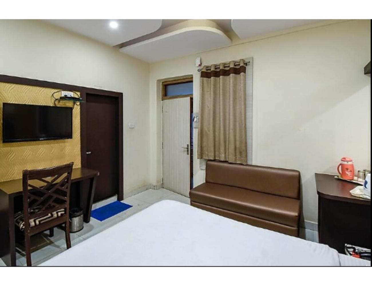 Hotel Swayam, Jabalpur Luaran gambar