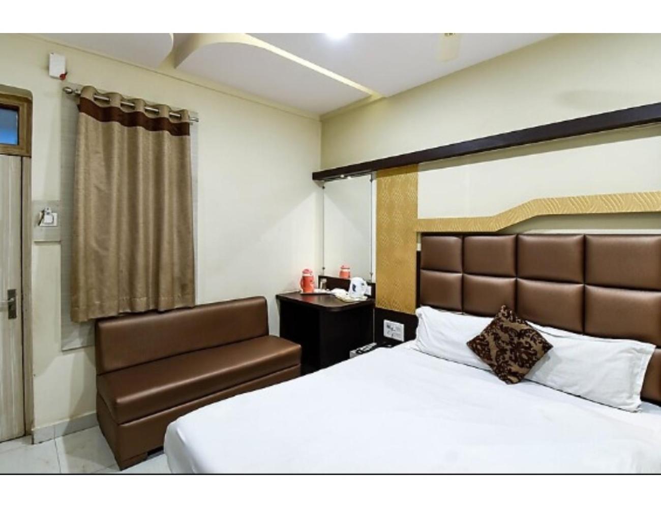 Hotel Swayam, Jabalpur Luaran gambar